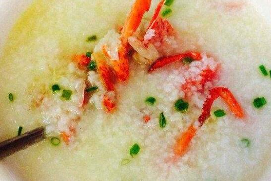 海鮮團(tuán)購(gòu)帶你了解龍蝦粥的“秘密”